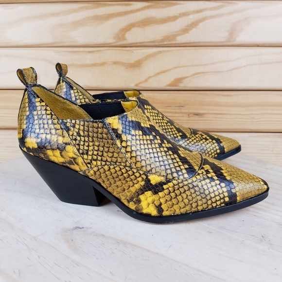 Vince Camuto Shoes - Vince Camuto 6.5 US Jetera Leather Ankle Western Booties Mustard Snakeskin NEW